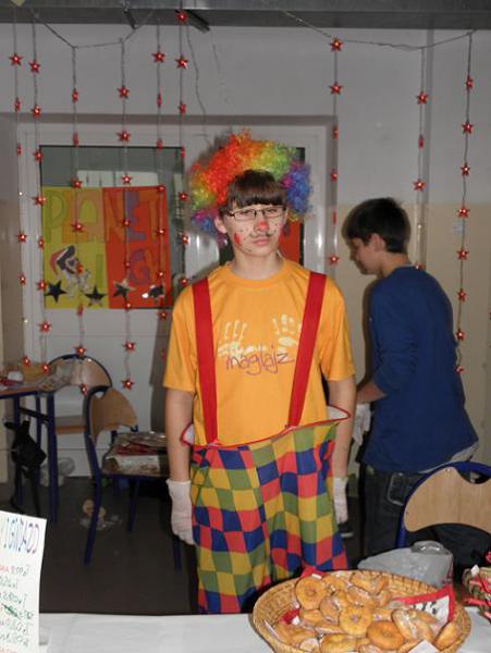 pc061693.jpg